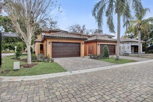 8859 AMALFI Ct in Jacksonville, FL - Building Photo