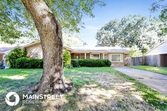 5842 Natchez Dr in Horn Lake, MS - Building Photo - Building Photo