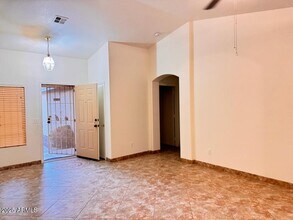 1291 S Crossbow Pl in Chandler, AZ - Building Photo - Building Photo