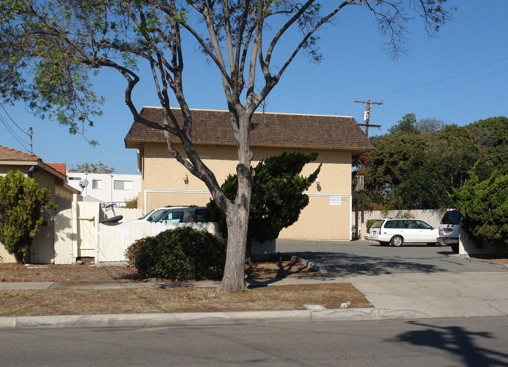 251 Naples St in Chula Vista, CA - Building Photo