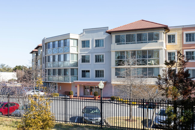 The Overlook in Silver Spring, MD - Building Photo - Building Photo