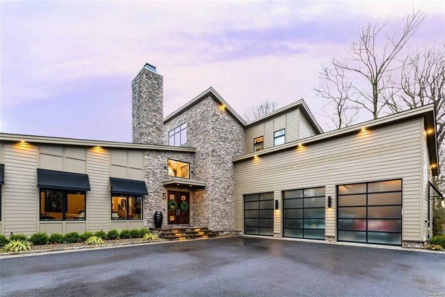 property at 5 Parish Dr