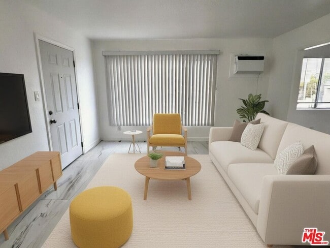 1630 W 104th St in Los Angeles, CA - Building Photo - Building Photo