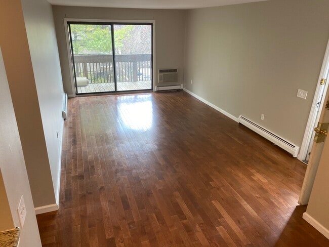 20 Hillside Terrace, Unit G in White Plains, NY - Building Photo - Building Photo