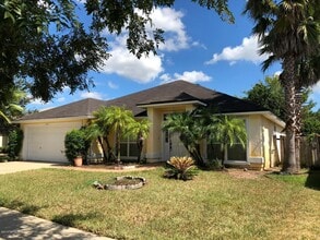 2551 Coachman Lakes Dr in Jacksonville, FL - Building Photo - Building Photo