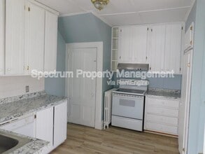 111 Western Ave in Waterville, ME - Building Photo - Building Photo