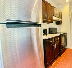 1602 E St SE in Washington, DC - Building Photo - Building Photo