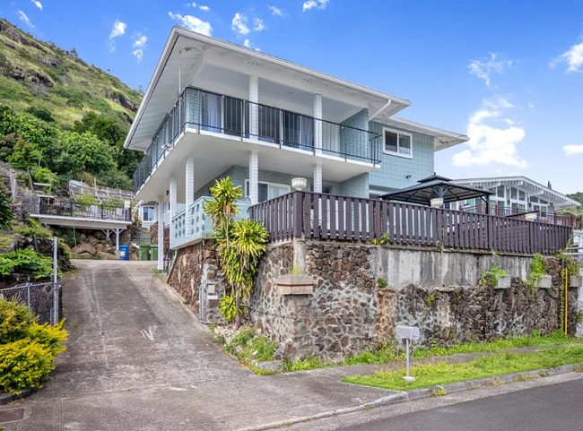 property at 1610 Ala Lani St