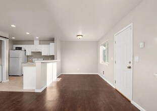 3508 S 45th St in Tacoma, WA - Building Photo - Building Photo