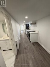 92-92 Thirty Ninth St in Toronto, ON - Building Photo - Building Photo