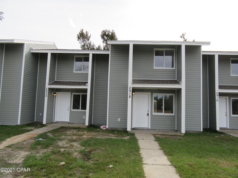 2918 Sequoia Ave in Panama City, FL - Building Photo