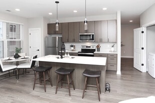 Federal Hill Apartments in Noblesville, IN - Building Photo