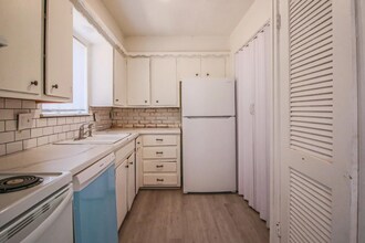 1303 65th Dr-Unit -11 in Lubbock, TX - Building Photo - Building Photo