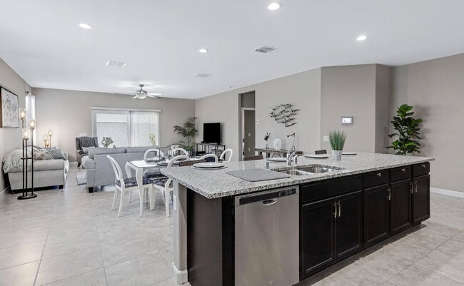 5314 W Alta Mesa Ave in Phoenix, AZ - Building Photo - Building Photo