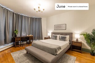 Room in Shared 4 bed/1 bath home in Boston, MA - Building Photo