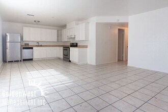 1601 S 4th St-Unit -2 in Phoenix, AZ - Building Photo - Building Photo