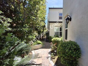 27046 Maple Tree Ct in Stevenson Ranch, CA - Building Photo - Building Photo