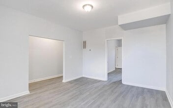 3007 Oakley Ave in Baltimore, MD - Building Photo - Building Photo
