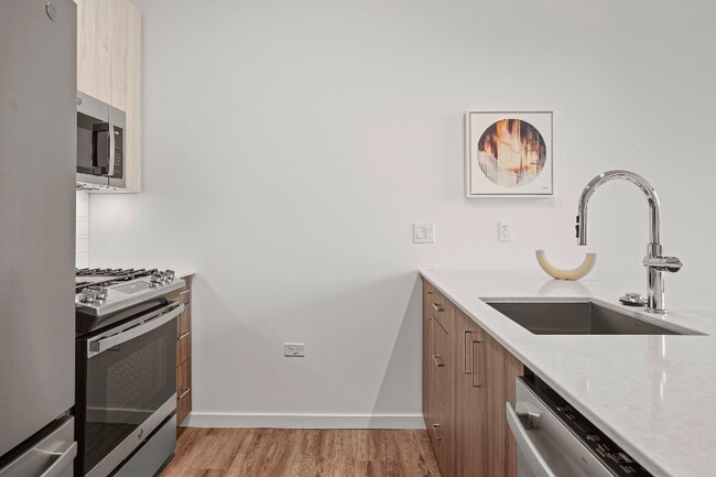 197 N Aberdeen St in Chicago, IL - Foto de edificio - Building Photo