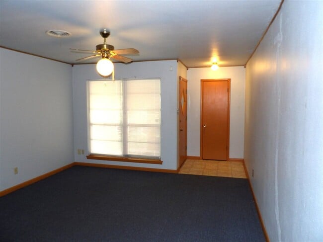 4311 NW Hoover Ave in Lawton, OK - Building Photo - Building Photo