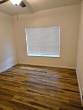 39034 CA-41 in Oakhurst, CA - Building Photo - Building Photo