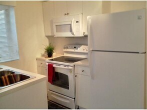 2015 Marshall St in Edgewater, CO - Building Photo - Building Photo