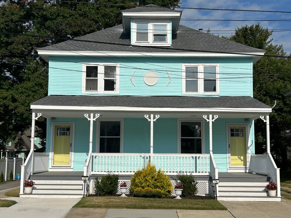 72 Delaware Ave in Penns Grove, NJ - Foto de edificio