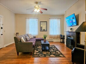 112 Green St, Unit SI ID1501081P in Albany, NY - Foto de edificio - Building Photo