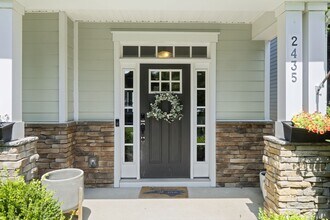 2435 Double Oaks Rd in Charlotte, NC - Building Photo - Building Photo