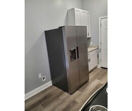 2101 McHenry St in Baltimore, MD - Building Photo - Building Photo