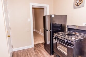 1019 W Leigh St in Richmond, VA - Building Photo - Building Photo