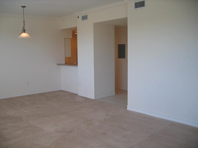 4520 PGA Boulevard-Unit -306 in Palm Beach Gardens, FL - Building Photo - Building Photo