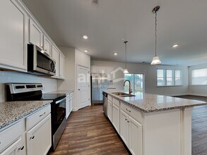 116 Garrison Grv Ct in Mooresville, NC - Building Photo - Building Photo