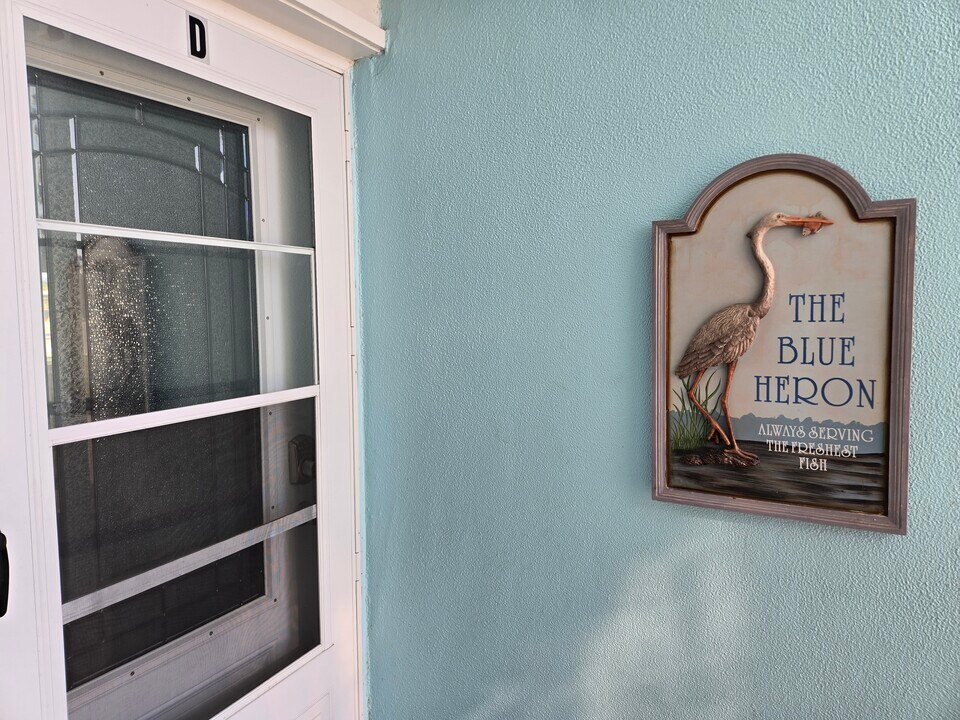 3697 42nd Way S in St. Petersburg, FL - Building Photo