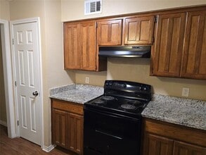 1118 Brady Dr in Irving, TX - Building Photo - Building Photo