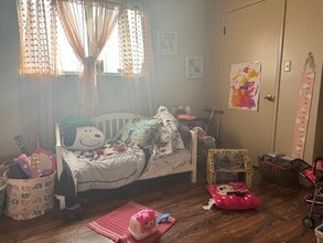 1725 Sunkist Dr in Susanville, CA - Building Photo - Building Photo