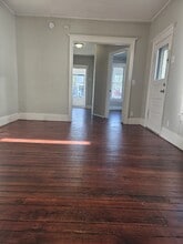 17 E 16th St in Holland, MI - Building Photo - Building Photo