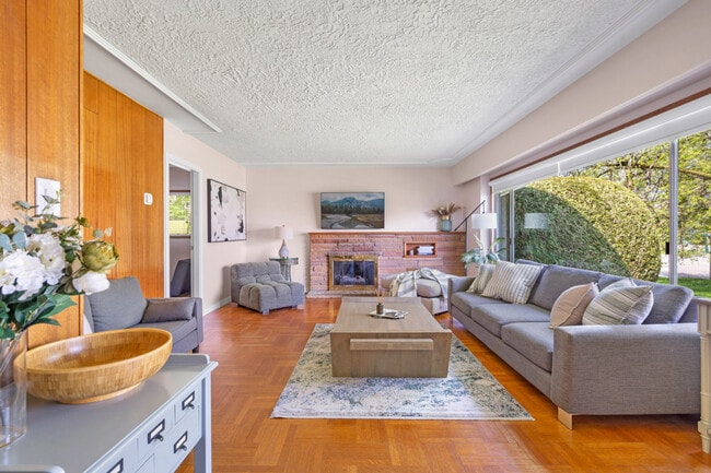 property at 2694 W King Edward Ave