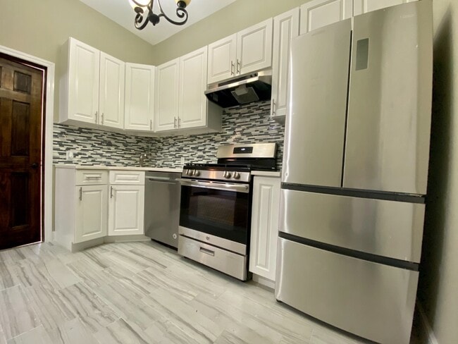 155 Beacon Hill Dr in Dobbs Ferry, NY - Building Photo - Building Photo
