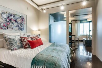 Brick + Iron Lofts at Dogpatch in San Francisco, CA - Foto de edificio - Building Photo