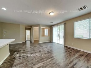 9328 Longhorn Falls Ct in Las Vegas, NV - Foto de edificio - Building Photo