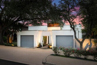 1337 Spyglass Dr in Austin, TX - Building Photo - Building Photo