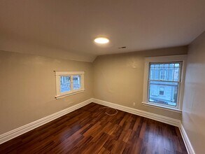 517 Walnut Ct in Kalamazoo, MI - Building Photo - Building Photo