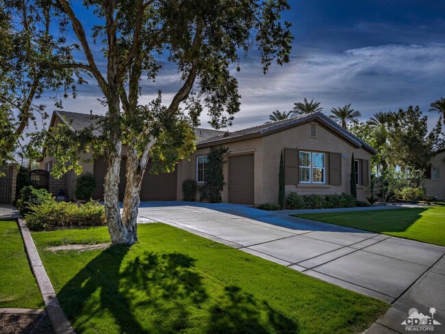 79645 Corte Bella in La Quinta, CA - Foto de edificio - Building Photo