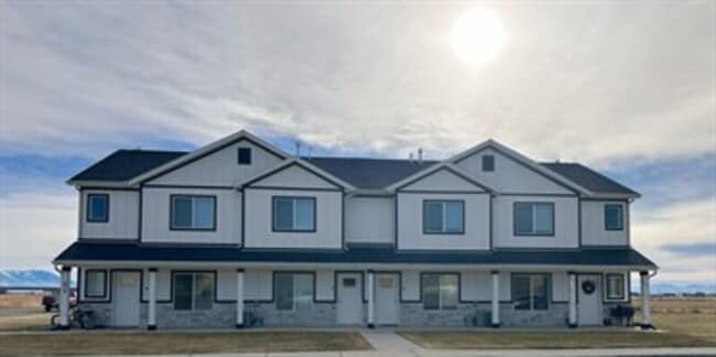 property at 479 N 2900 W