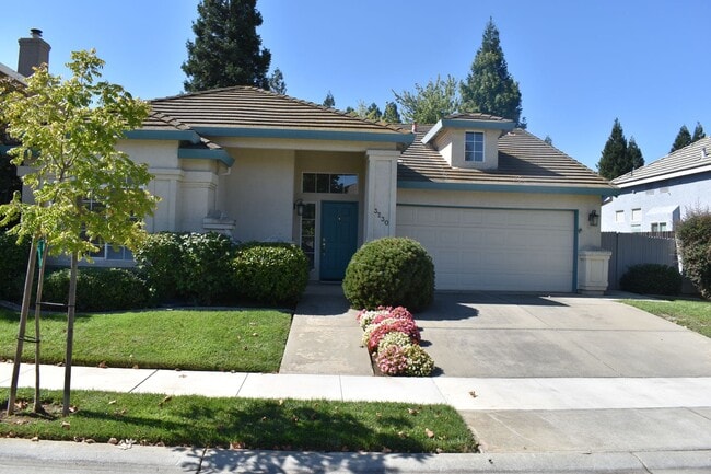 3230 Grimshaw Way