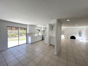 1389 Oriole Pl in Chula Vista, CA - Building Photo - Building Photo