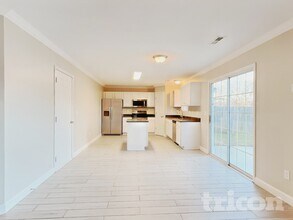 3733 Eskdale Dr in High Point, NC - Building Photo - Building Photo