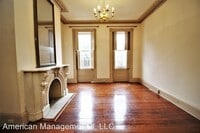 216 W Monument St photo'