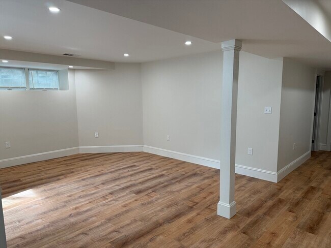 property at 12 Manchester Rd
